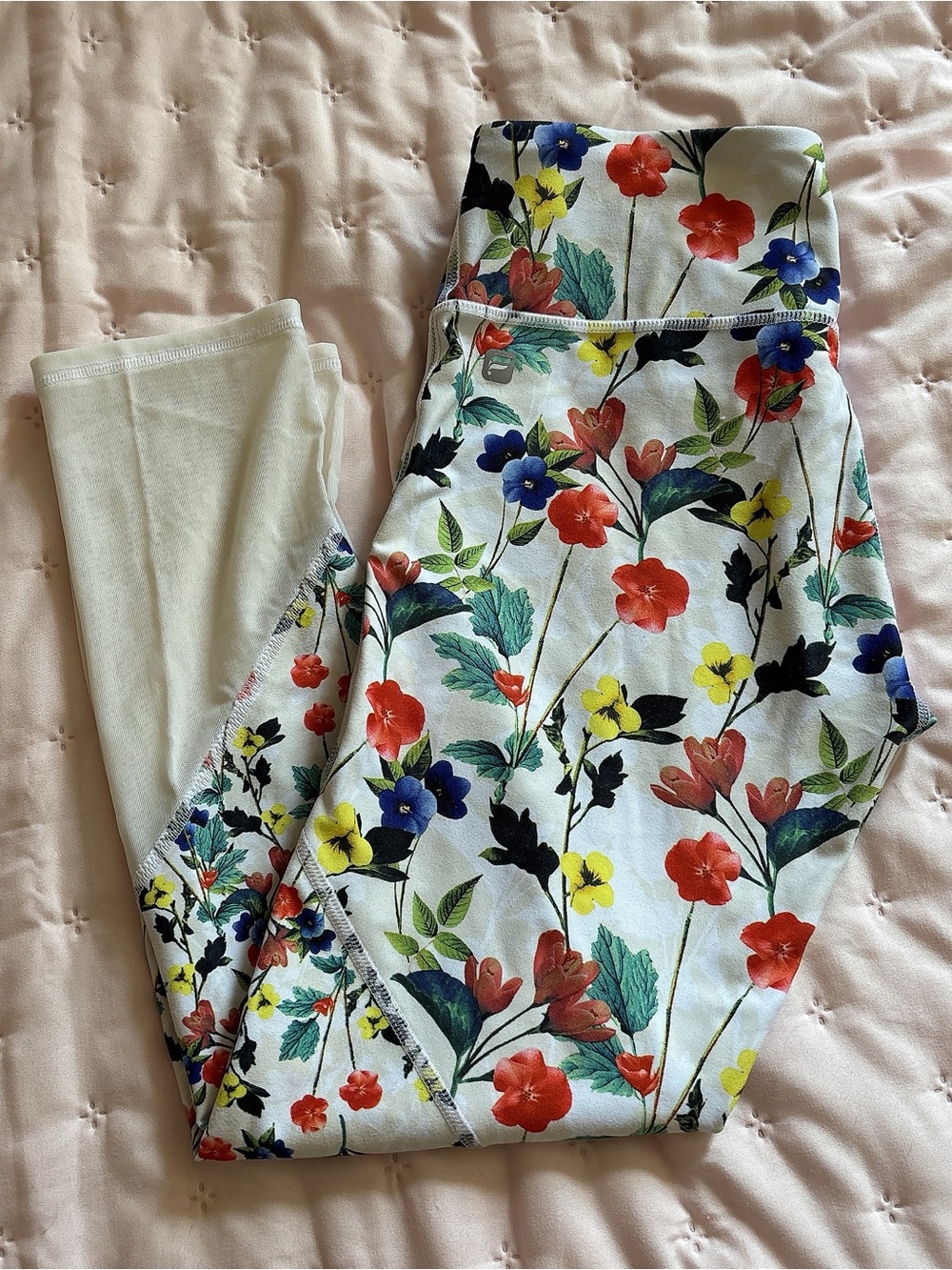 Fabletics Bundle - Picture 5 of 8